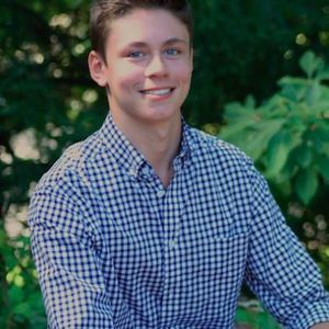 Meet your Posher, Aaron